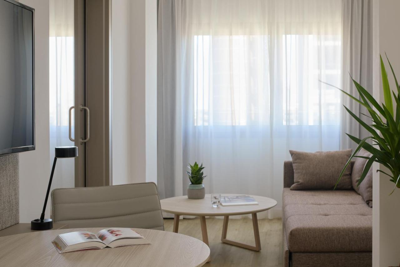 Apolo, Affiliated By Meliá 4* Barcelona